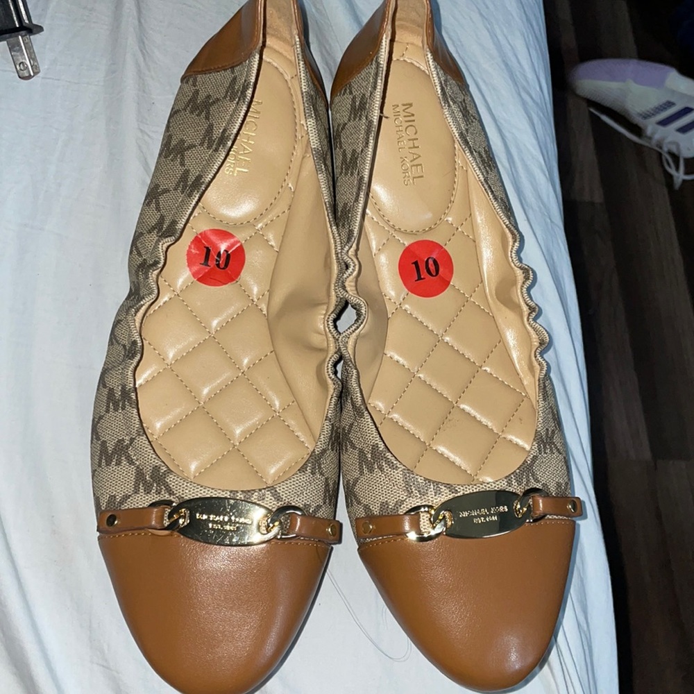 Michael kors ballerina flats